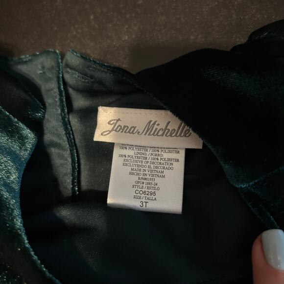 NWT Jona Michelle Girl's Size 3T Emerald Green Tulle Dress Velvet Sparkly - Picture 6 of 6